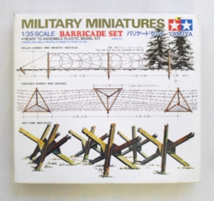 TAMIYA 1/35 35027 BARRICADES